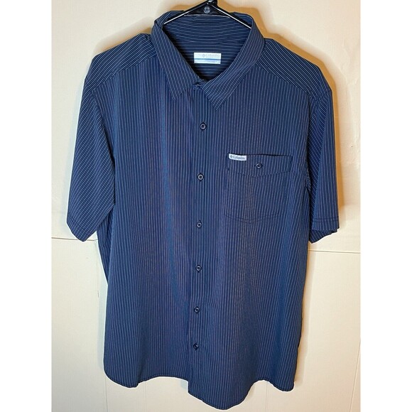 Columbia Other - Columbia Sportswear Men's Large Navy Blue Striped  Short Sleeve Button Up Shirt